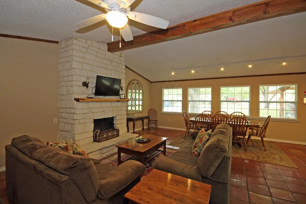 Star Of Texas And Cottage Combo 4 Bedroom Home