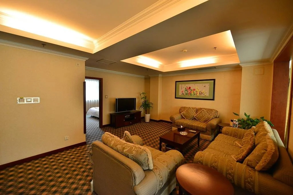 Long Ge Hotel