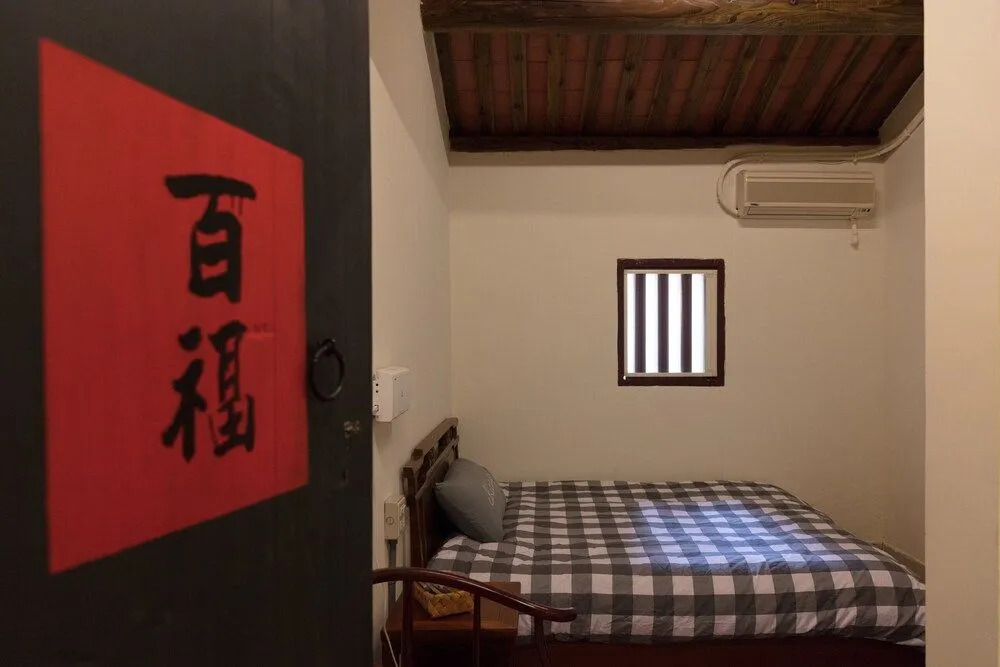 Live Guest House