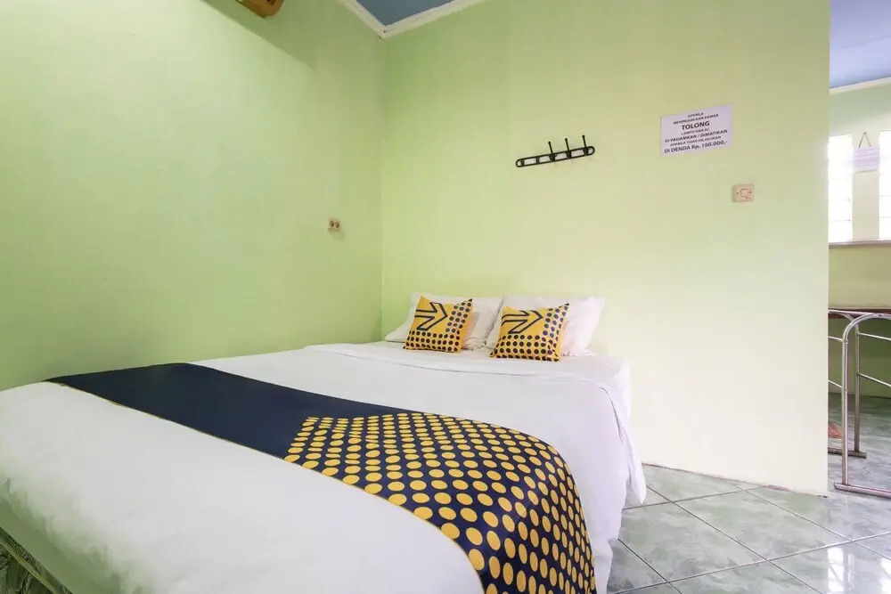SPOT ON 3961 Fico's Residence Syariah