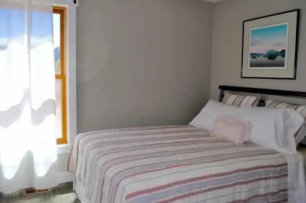 River House Upstream 2 Bedroom Holiday Home By Pinon Vacation Rentals