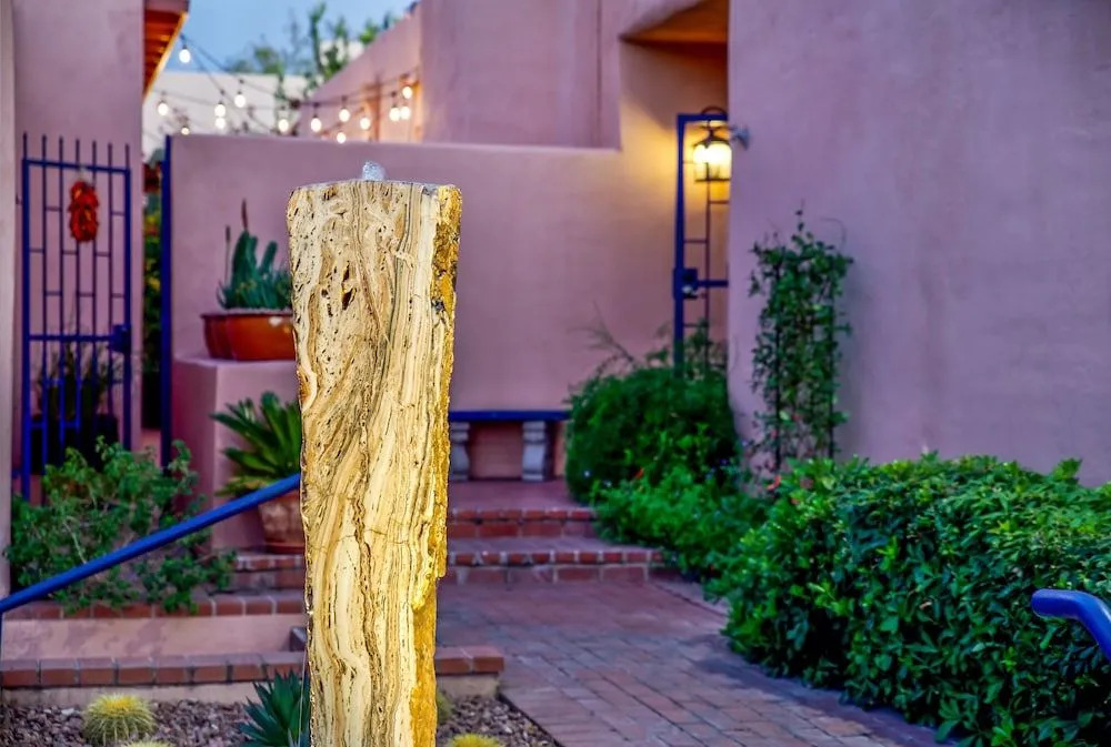 Adobe Rose Inn