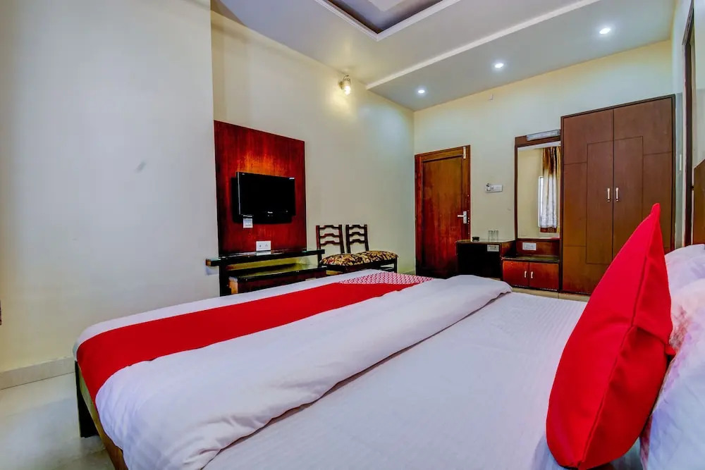 Hotel Raghav Palace 1 km Jaipur Junction & Bus Stand Sindhi Camp