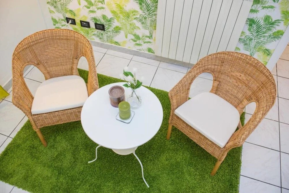 Colorful 3 bed Flat in Trendy San Giovanni!
