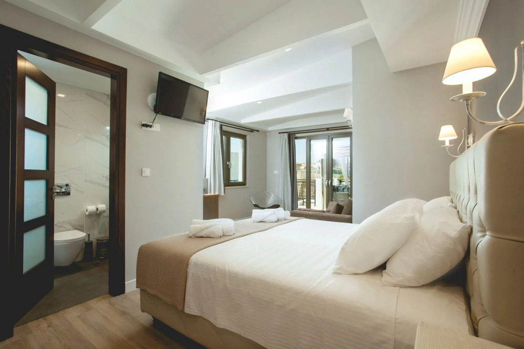 Nival Luxury Suites