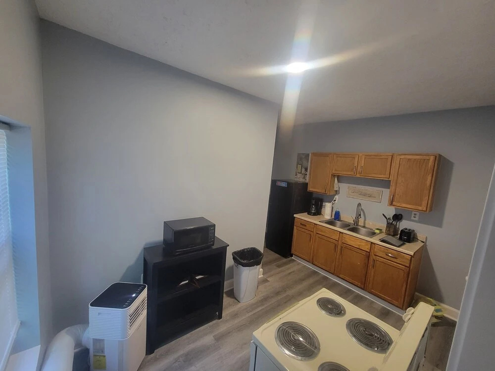 N Gladstone Rental Minutes to Downtown Perfect for Families or Business!!