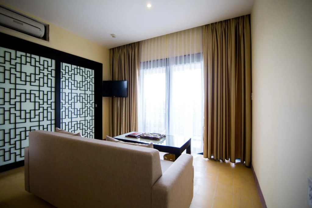 Hue Riverside Boutique Resort & Spa