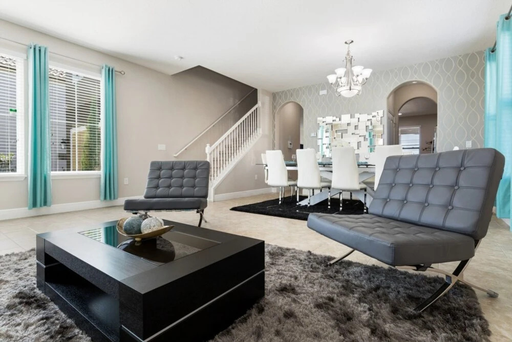 Solterra - 4103 Oaktree Drive