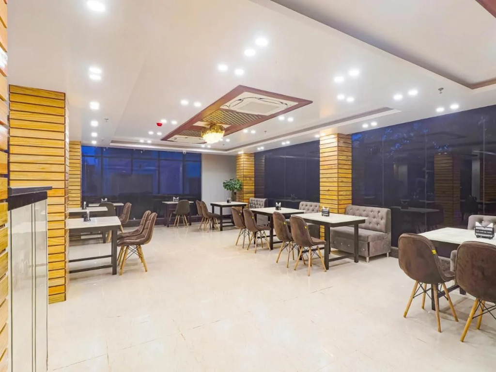 Fabhotel Palash