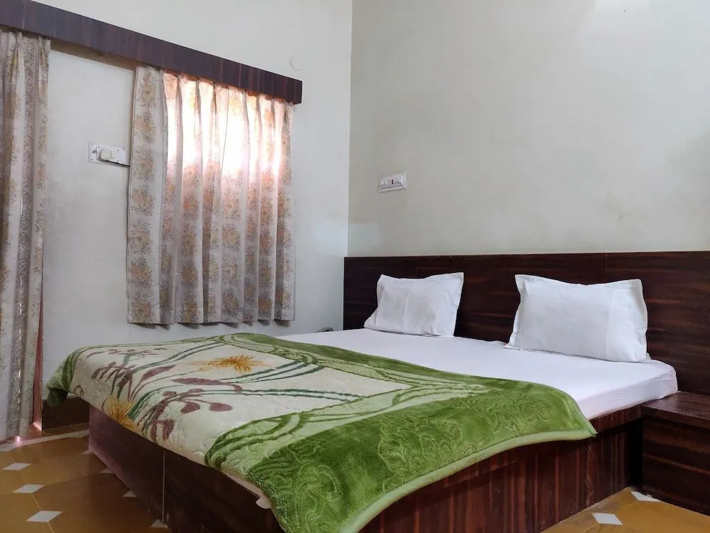 Hotel Jasmeet Palace