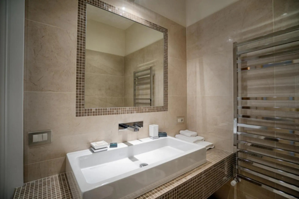 Alta Luxury Apartments - Frezza Apartment