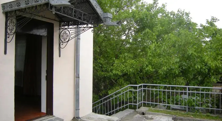 Green Hostel