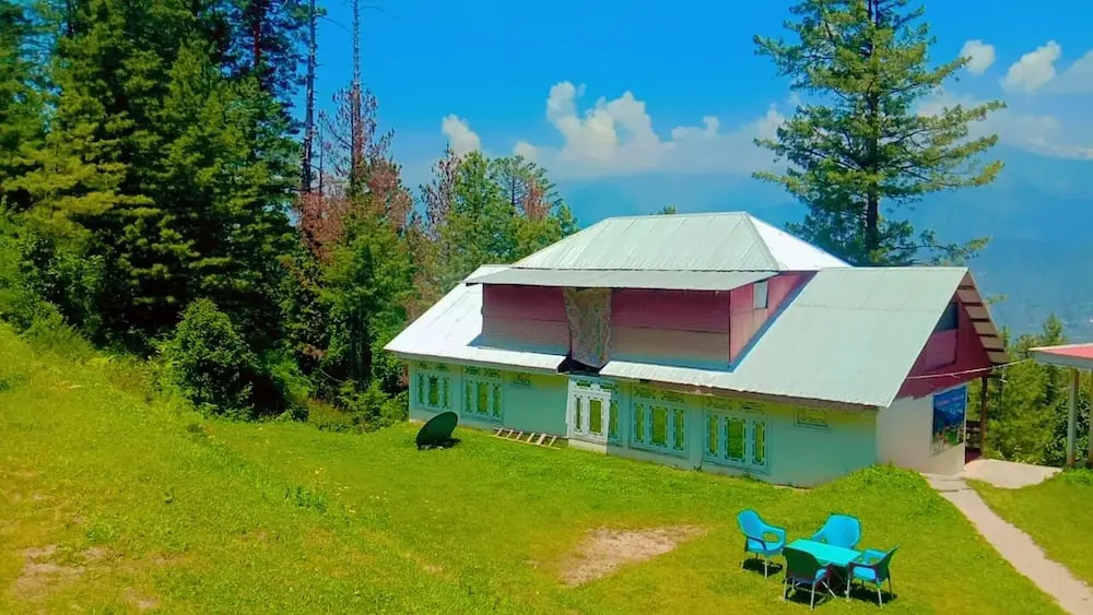Paradise Hotel & Hillside Cottage Shogra