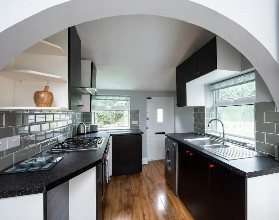 Family Friendly and Spacious House in Fallowfield