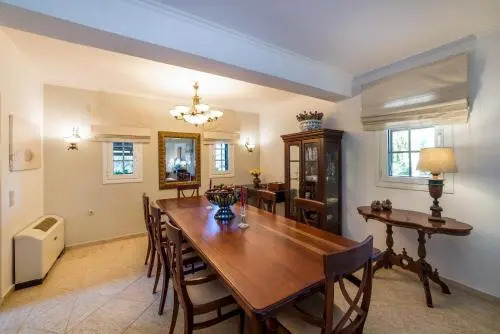 Neptune family Villa