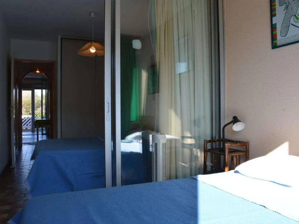 Appartement Saint-Cyprien, 2 pièces, 6 personnes - FR-1-225D-4