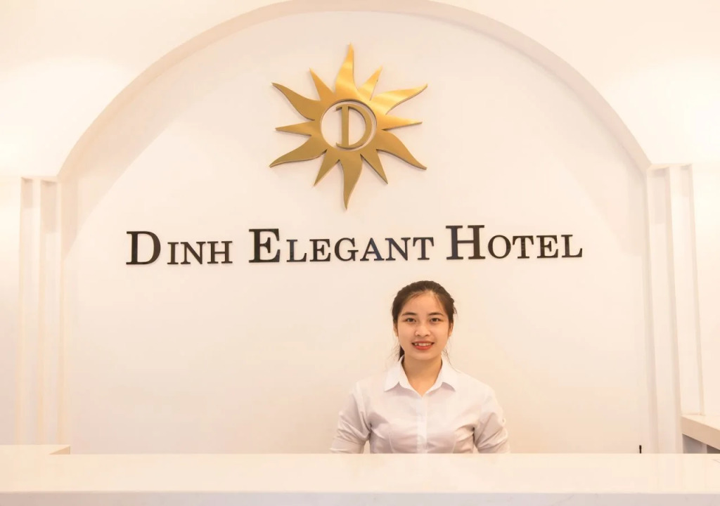 Dinh Elegant Hanoi Hotel