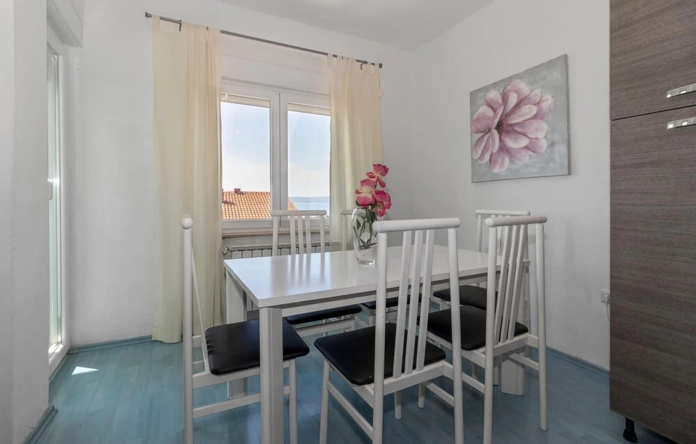Awesome Apartment in Novi Vinodolski With Wifi and 3 Bedrooms