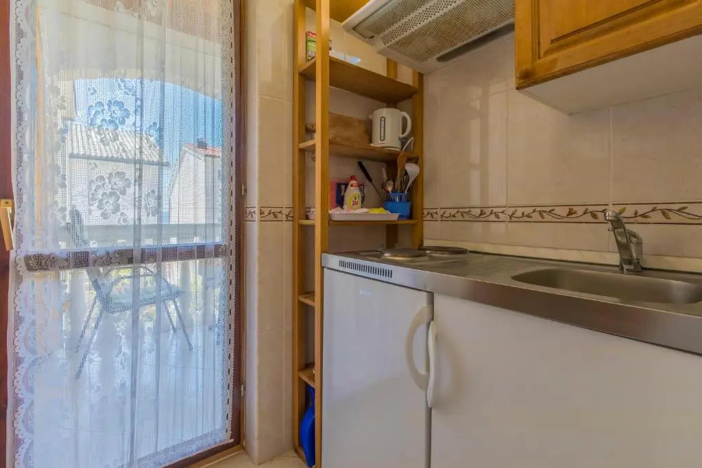 APARTMENT KATNIĆ 1-2-3