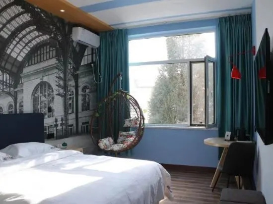 Baotou Longteng Hotel (Moore City East Railway Station Branch)