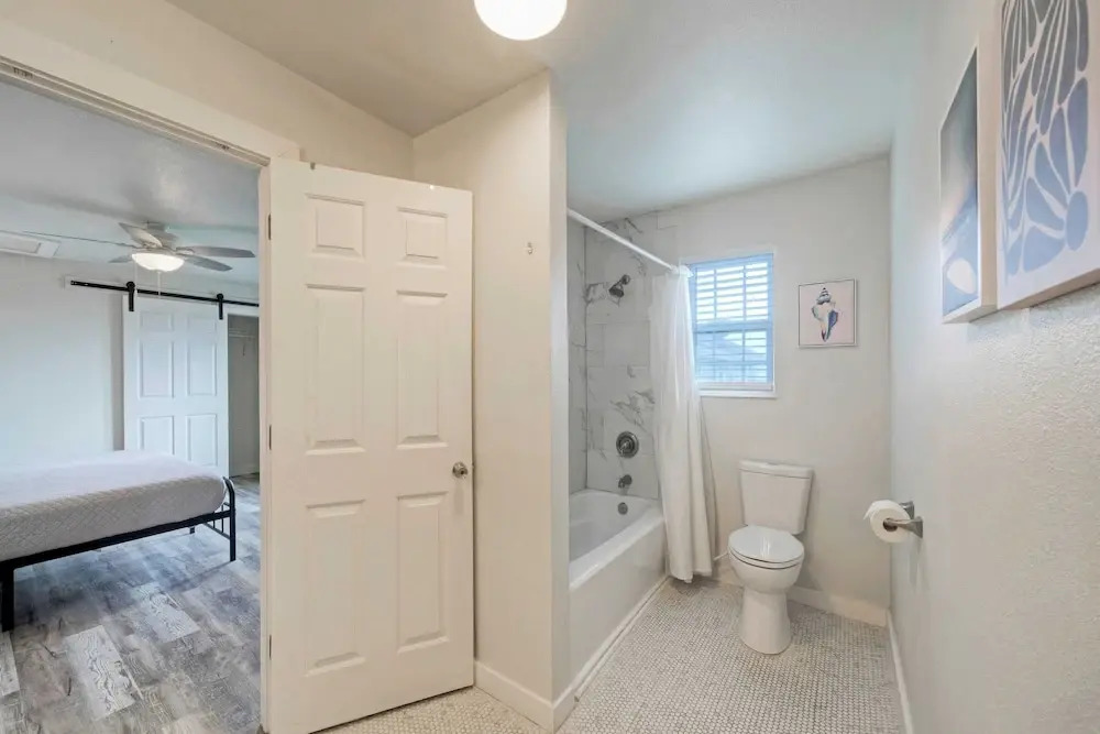 2-unit Home in Golf Cart Zone w/ Patio + Balcony Salty Sunshine: Multi-family Retreat