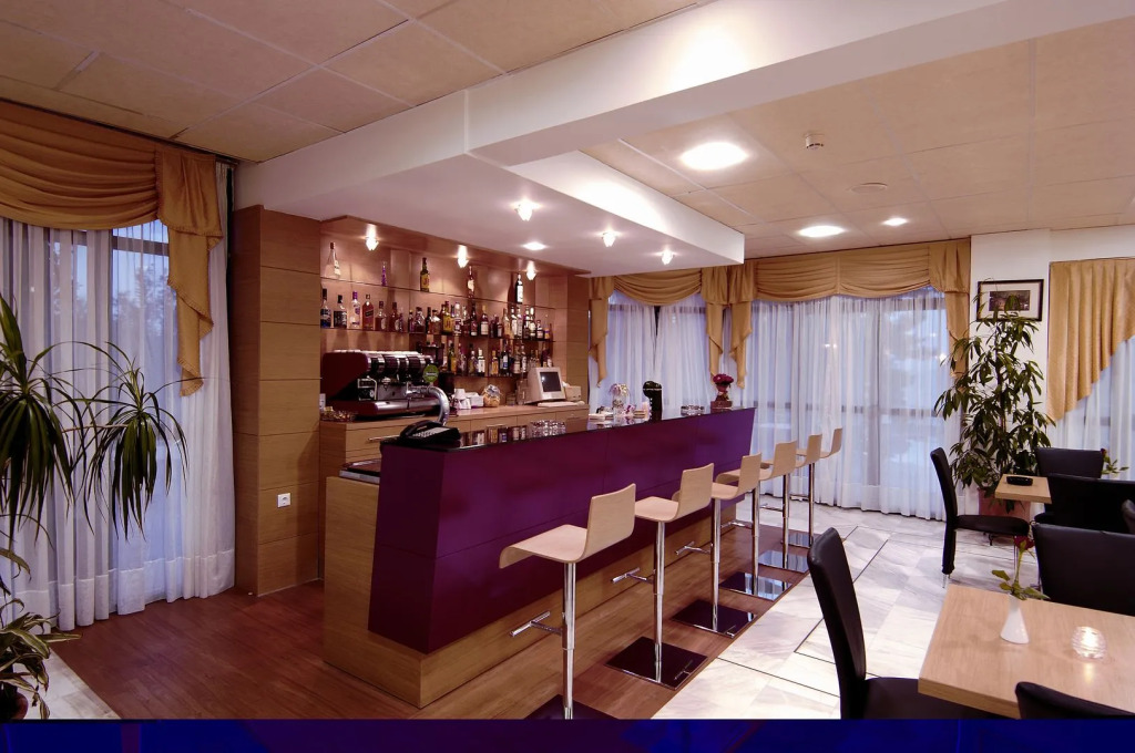 Poseidon Hotel
