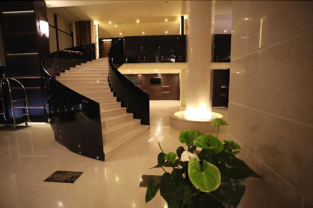 Malak Apartments