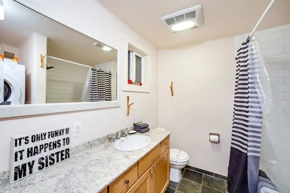 66SL - Hot Tub - WiFi - 3+ Bedroom - Sleeps 10