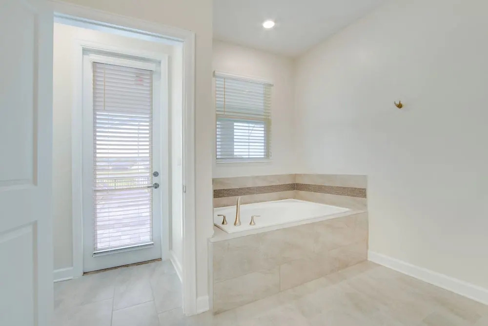 8912 Cabot Cliffs Dr