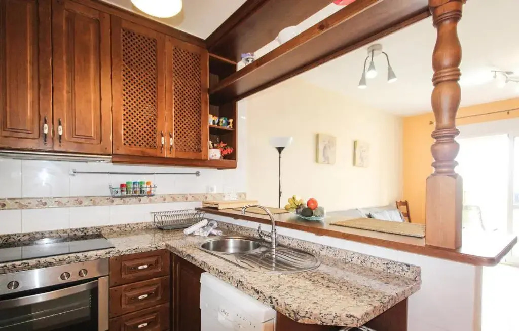 Apartamento en Torrox: 2 dormitorio wifi y piscina