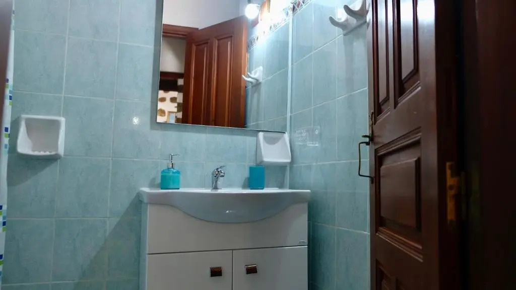 Vintage White House Patmos