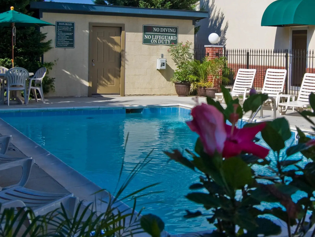 Best Western Plus Russellville Hotel & Suites