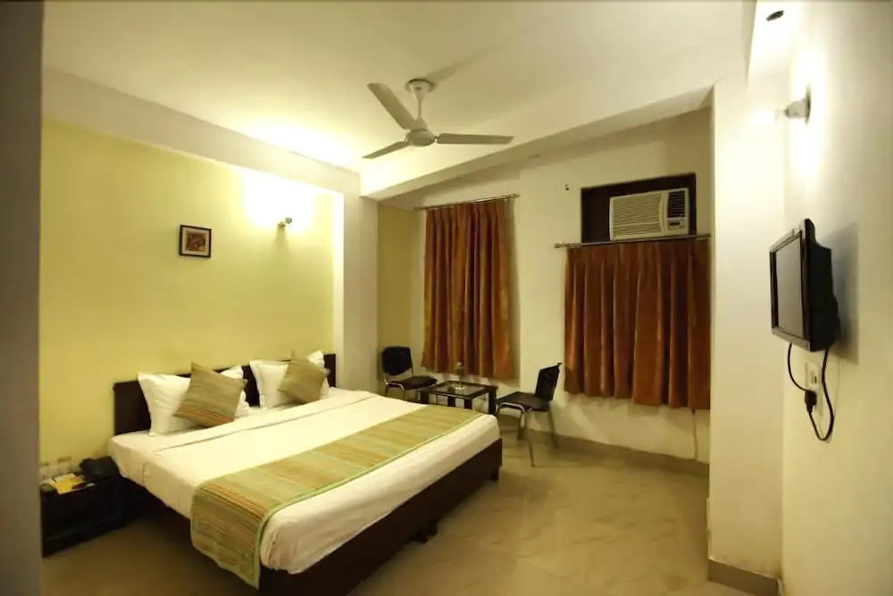 Hotel Runway