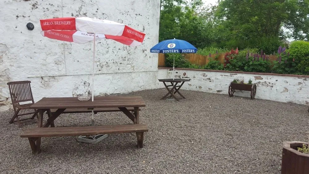Ecclefechan Hotel