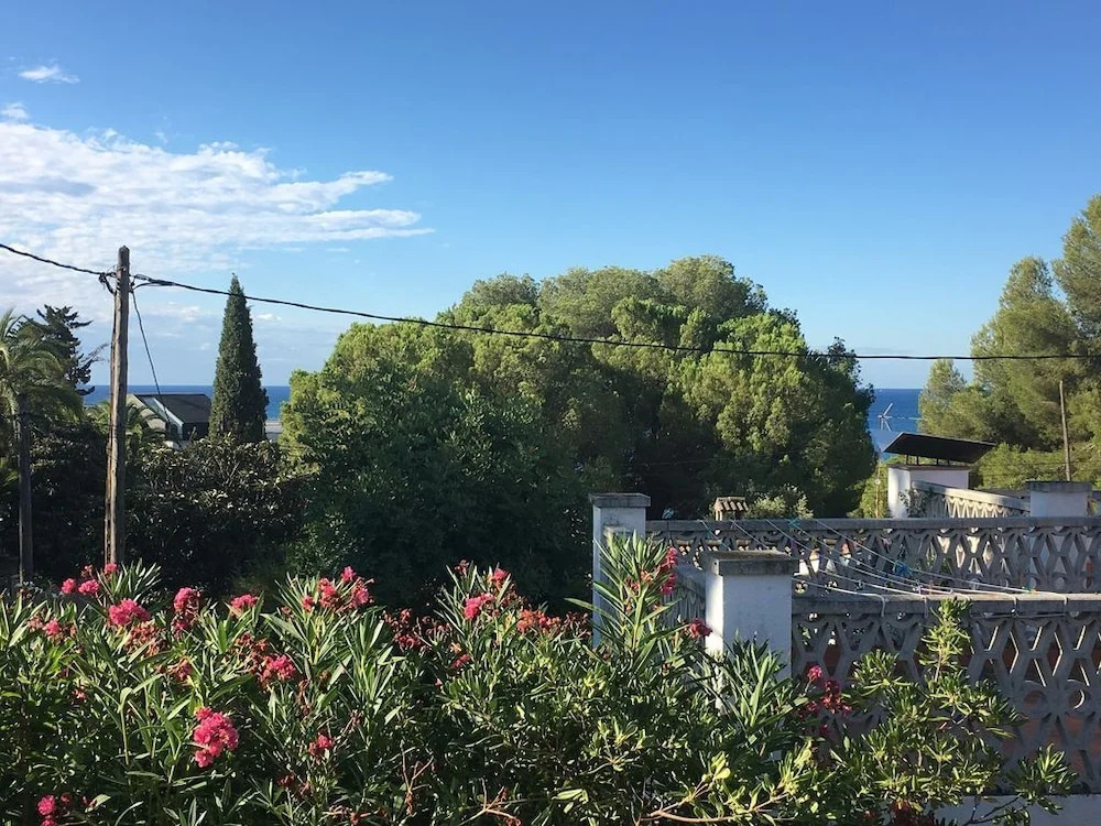 Villa Au Calme, 100 M de la Mer Et Deux Pas Des Plages
