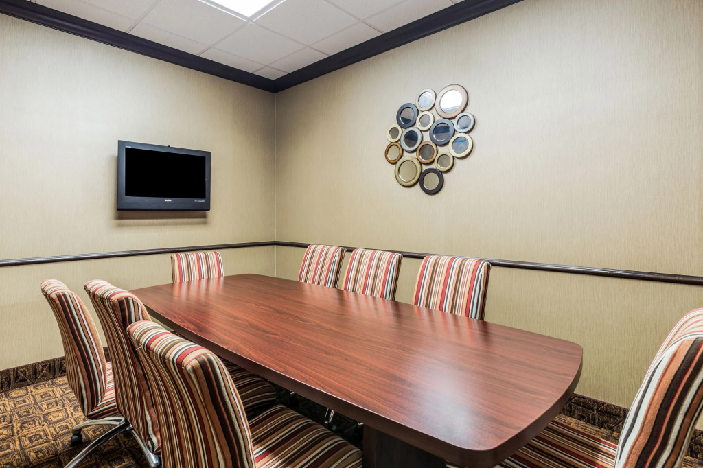 Comfort Suites Alexandria North