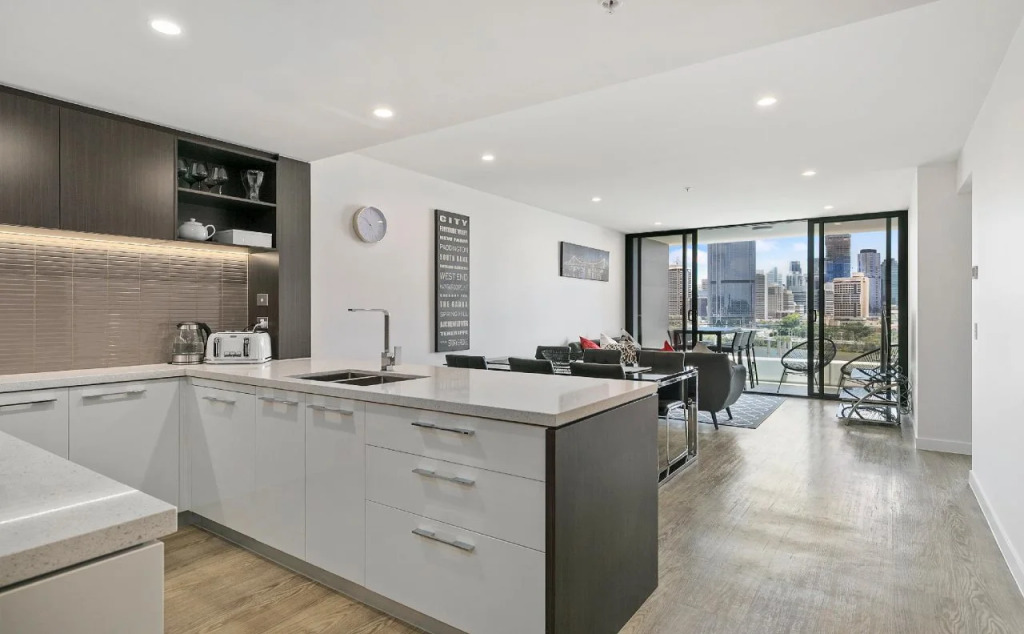 Homely Apartments in Southbank