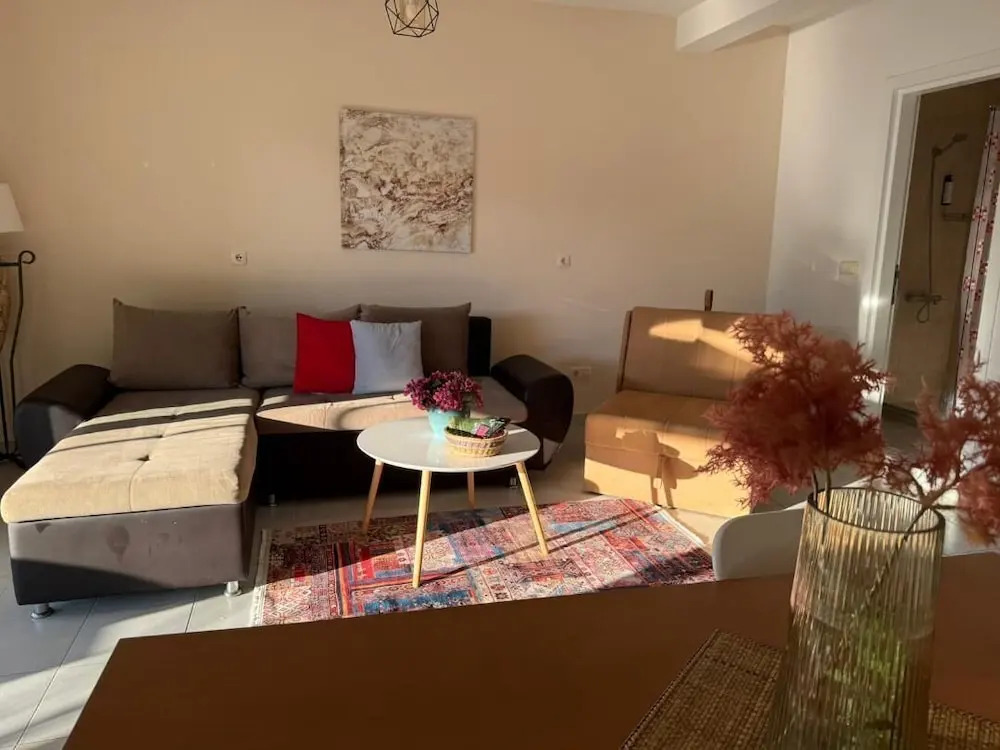 Superior Onebedroom Apartment