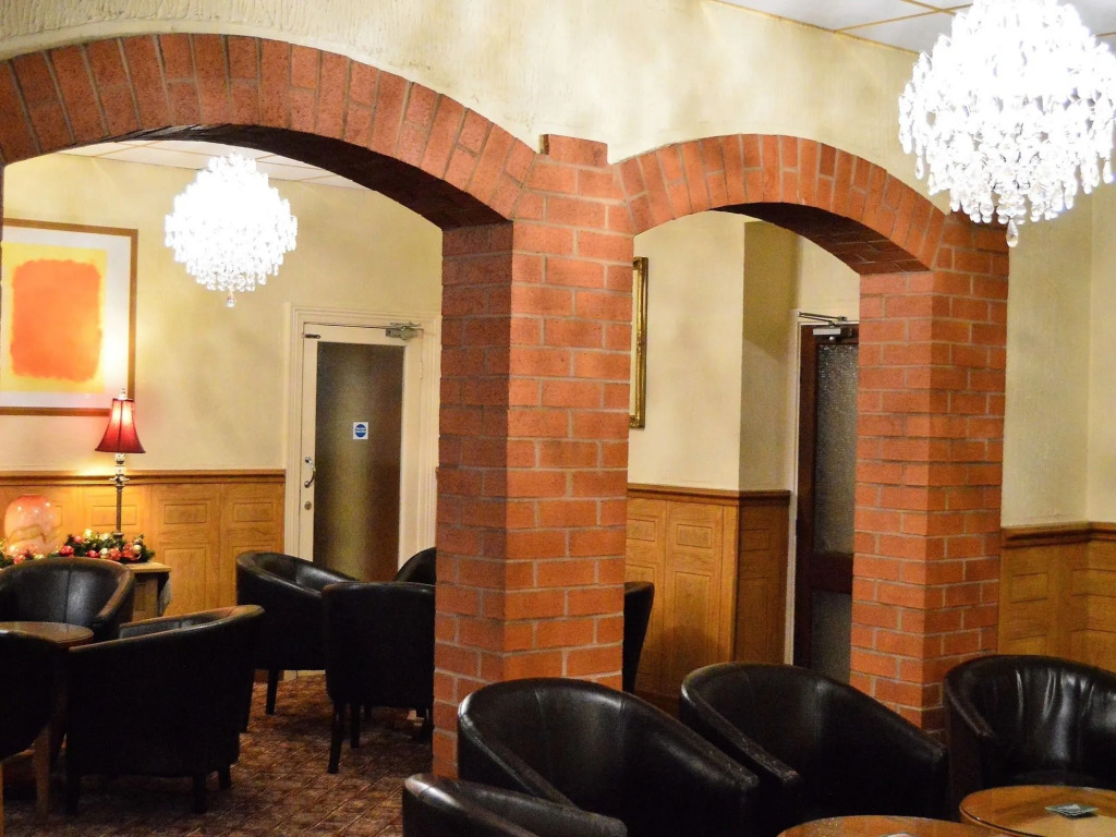 Oak Lea Hotel
