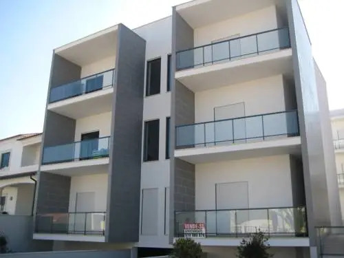 Olaf Nazaré House