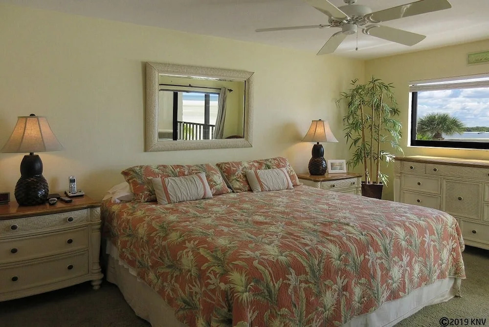 Carlos Pointe 124 2 Bedroom Condo