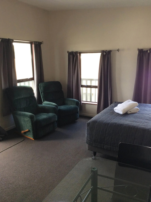 Adorian Motel
