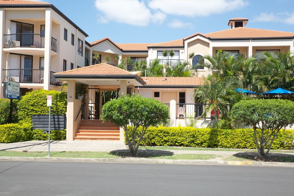 Premium 1 Bedroom Apartment Sleeps 4