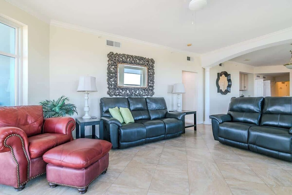 Spacious Beachview End Unit in Legacy Tower 1 -1101 - 3 Bedroom 3 Bath Condo