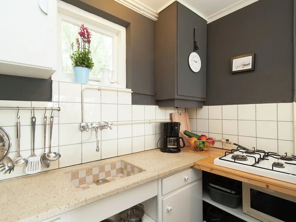Gorgeous Holiday Home in Groote Keeten With Garden