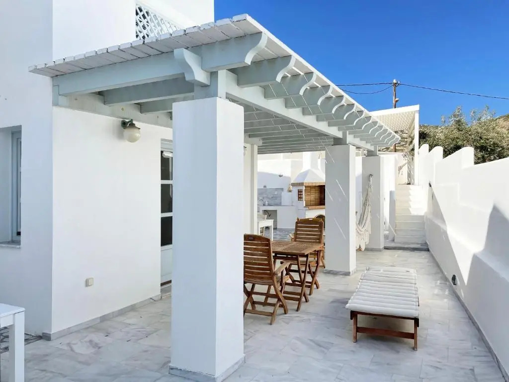 Cozy Cycladic Beach House - Persefoni