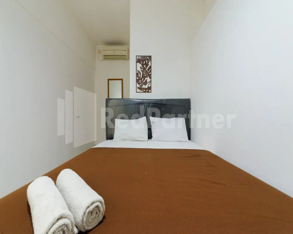 Bintaro Guest House near RS Pondok Indah Bintaro
