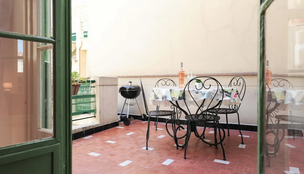 Terrasse Zen - Five Stars Holiday House