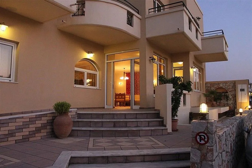Panos Beach Hotel
