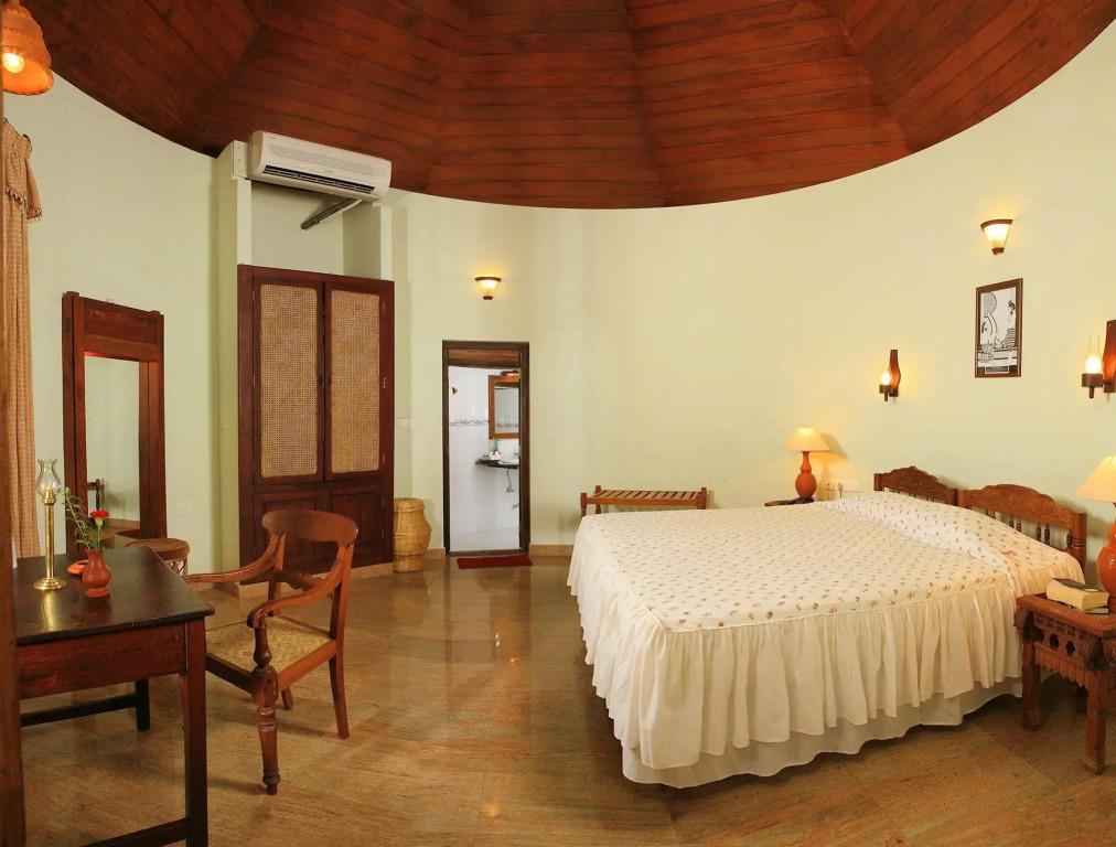Soma Manaltheeram Ayurveda BeachVillage